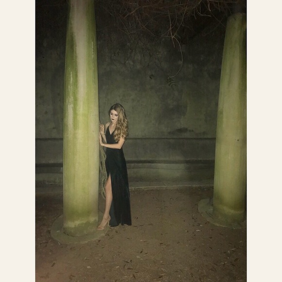 Meet Your Posher - Picture 7 of 8